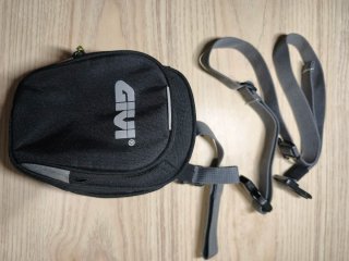 Bolsa de pierna GIVI EA139B para moto