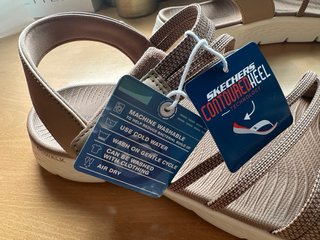 Sandalias Skechers Beige/Marrón