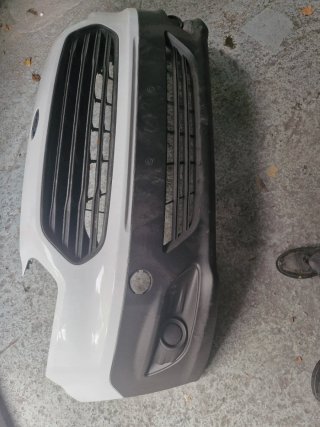 Defensa Ford Transit Courier 2014