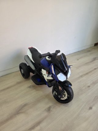 Moto Eléctrica Infantil 3 Ruedas