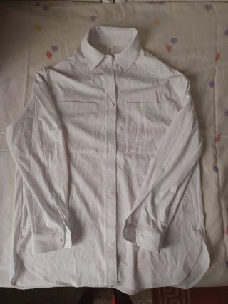 Camisa blanco deportivo Alo Yoga