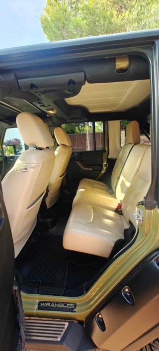 Jeep Wrangler Unlimited Sport 2013