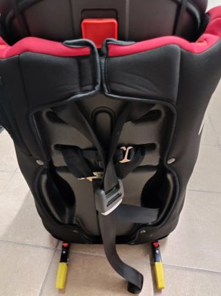 Silla de coche PLAY SAFE FIX roja