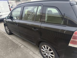 Opel Zafira 2006