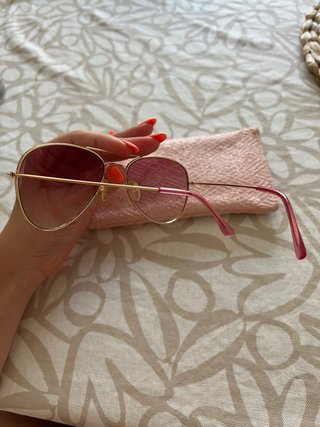 Gafas de sol Mango doradas y rosas