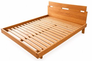Cama de matrimonio de madera