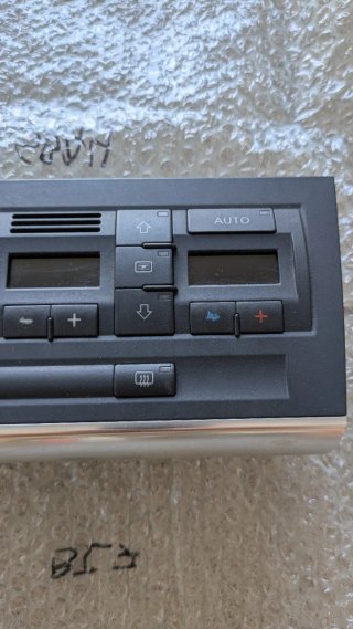 Audi A4 B6 B7 Climatronic 1 Din