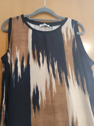 Vestido largo estampado sin mangas