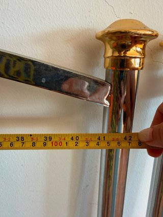 Cabeceros de cama metálicos plateados