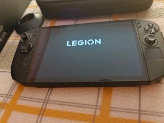 Lenovo Legion Go 2 8ASP2 2TB y 32 GB Ram
