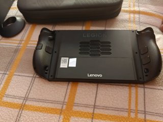 Lenovo Legion Go 2 8ASP2 2TB y 32 GB Ram