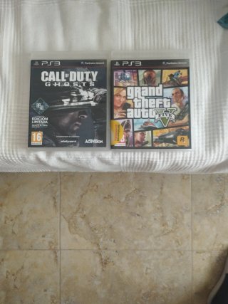 Lote 2 Juegos PS3: Call of Duty Ghosts y GTA V