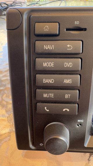 Radio Android Auto Xtrons IX7239BS