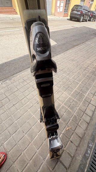 Esquís Dynastar 80