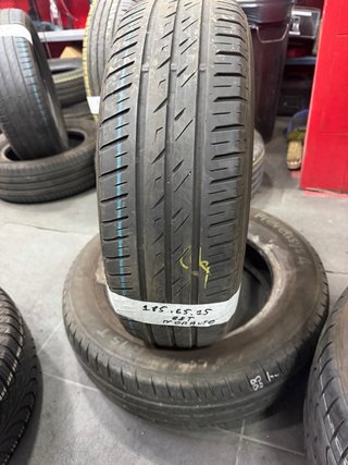 Neumático 185/65 R15