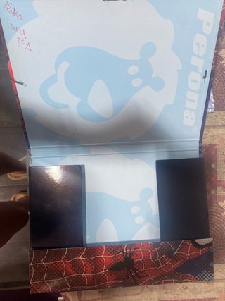 Carpetas infantiles Frozen y Spiderman