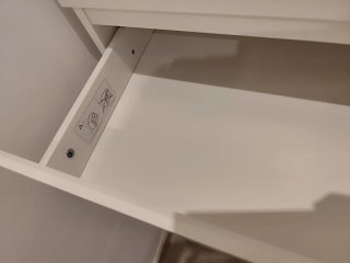 Cómoda Kullen 5 cajones