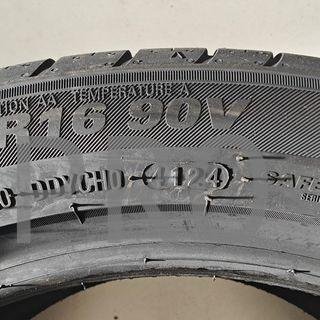 JUEGO 2 NEUMATICOS 215/45 R16 KUMHO NUEVO