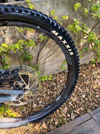 Bicicleta eléctrica Focus SAM2