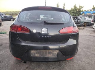 038130111a polea bomba inyectora seat leon 383657