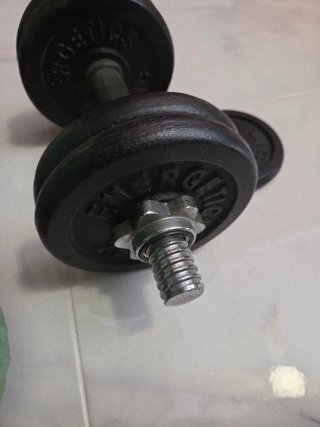 Pesas de gimnasio con discos