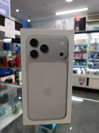 iPhone 17 Pro Max 256GB Plata