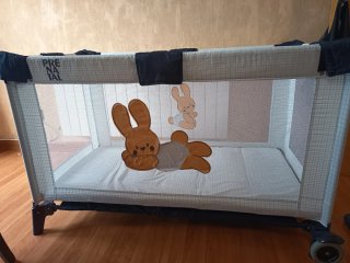 Cuna de viaje Prenatal con conejitos
