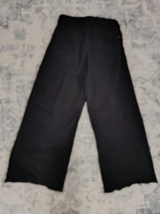 Pantalón vaquero ancho negro
