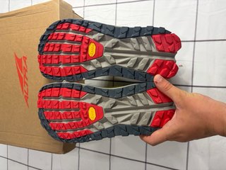 Zapatillas Altra Olympus 6 Talla 42 Nuevas