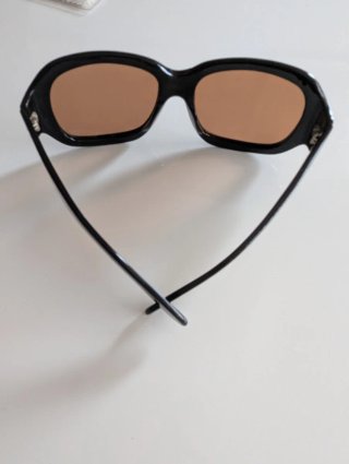 Gafas de sol Sophia Kokosalaki negras y marrones