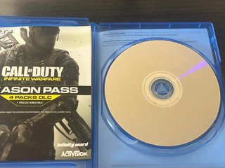Call of Duty Infinite Warfare Legacy Edition PS4