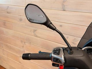 Piaggio MP3 300