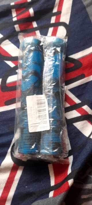Puños Manillar Antideslizantes Azul y Negro