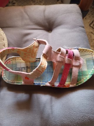 Sandalias niña Art multicolor rosas