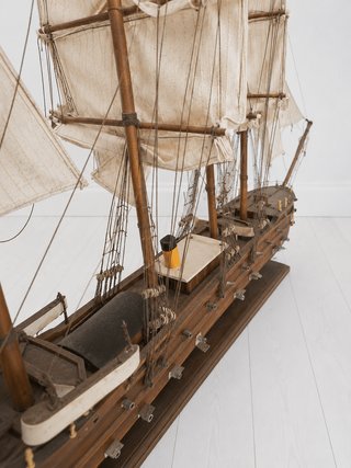 Maqueta Barco Vela Grande tipo Krabbenkutter
