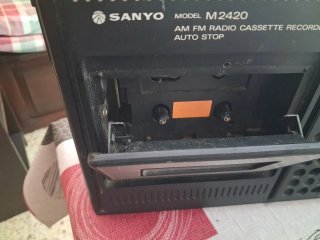 Radiocasete Sanyo M2420 AM/FM Auto Stop