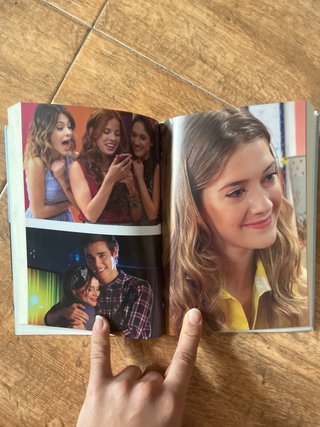 Libro Disney Violetta El amor verdadero