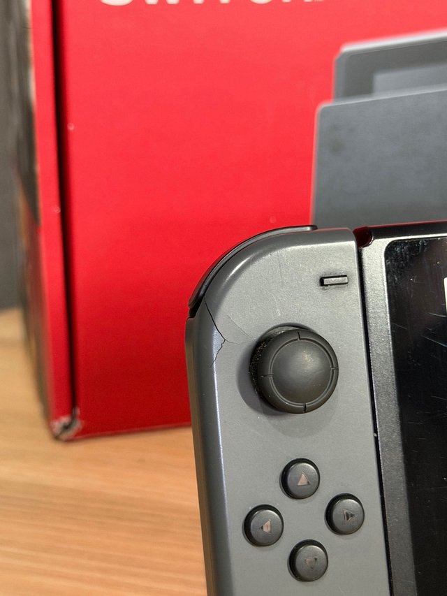 Nintendo Switch V2 (Batería Mejorada) Completa