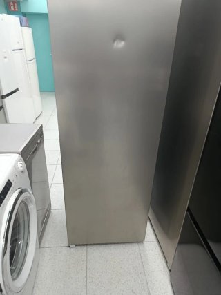 Nevera Vertical Nueva Con Tara 1 Años Garantía
