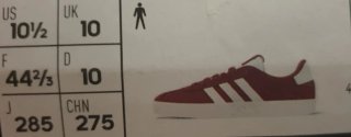 Zapatillas Adidas Burdeos y Blancas