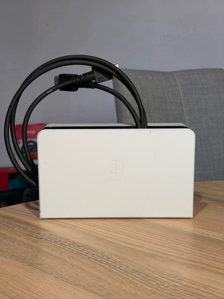 ¡Muy BUEN Estado! Nintendo Switch OLED + Accesorio