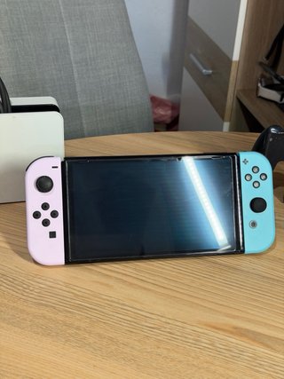 ¡Muy BUEN Estado! Nintendo Switch OLED + Accesorio