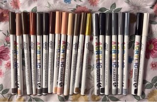 84 Rotuladores Acrílicos