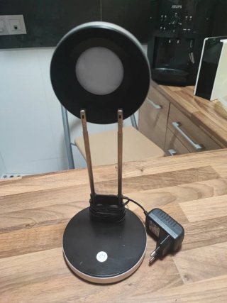 Flexo LED moderno negro y plateado