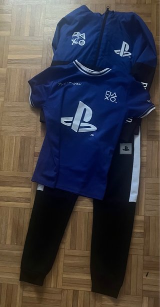 Chándal y Camiseta PlayStation Talla 10-11 Año