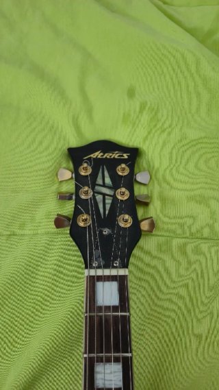 Guitarra elétrica
