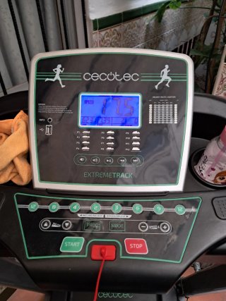 Cinta de correr profesional 3CV Cecotec