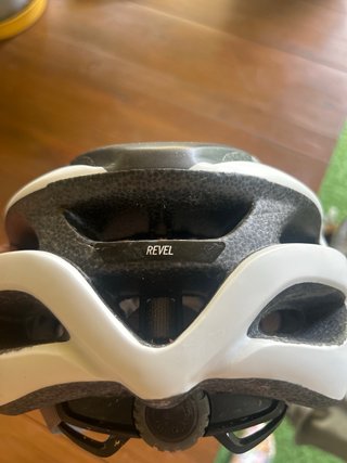 Casco bicicleta Giro Revel