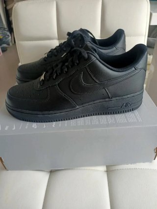 Nike Air Force 1 Low Talla 41 Negras
