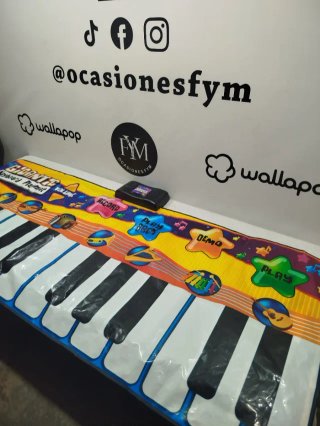 LOTE MUSICAL BATERÍA MICKEY Y PIANO GIGANTIC